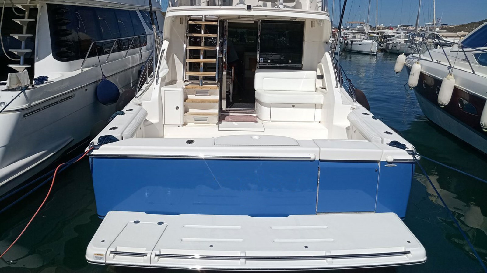 https://arconyachts.ams3.digitaloceanspaces.com/143383/conversions/large_4296010-optimize.jpg