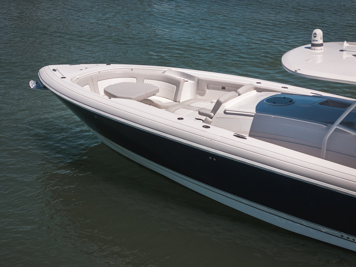 https://arconyachts.ams3.digitaloceanspaces.com/143468/conversions/large_4784581-optimize.jpg