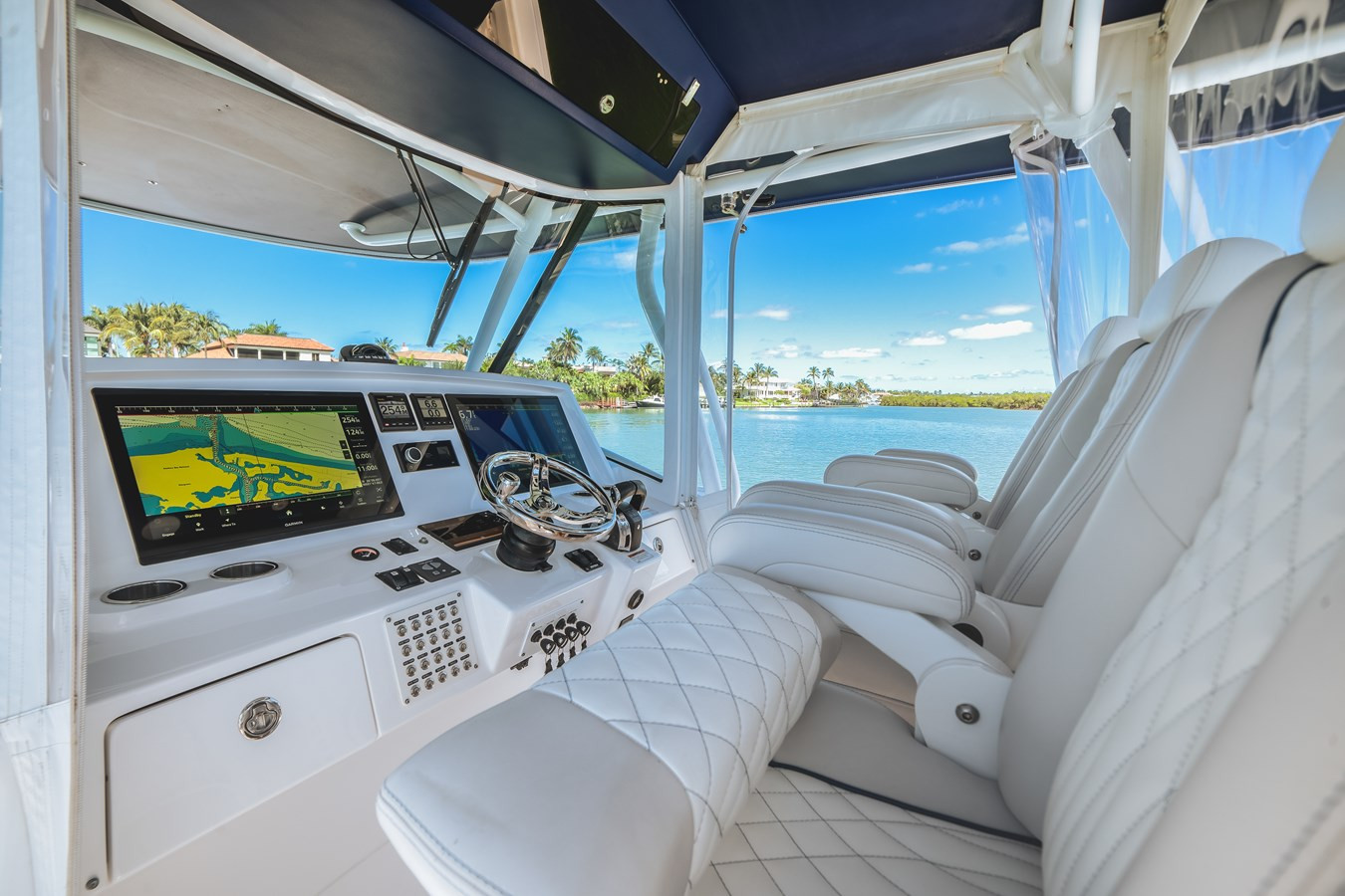 https://arconyachts.ams3.digitaloceanspaces.com/143542/conversions/large_4784607-optimize.jpg