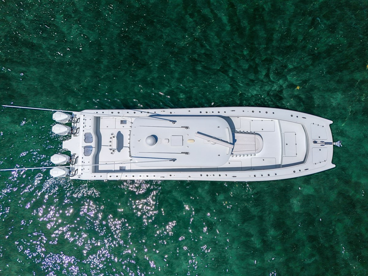 https://arconyachts.ams3.digitaloceanspaces.com/143667/conversions/large_4213126-optimize.jpg