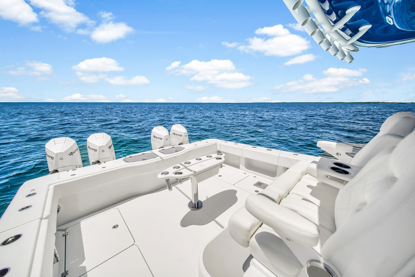 https://arconyachts.ams3.digitaloceanspaces.com/143768/conversions/large_4213162-optimize.jpg