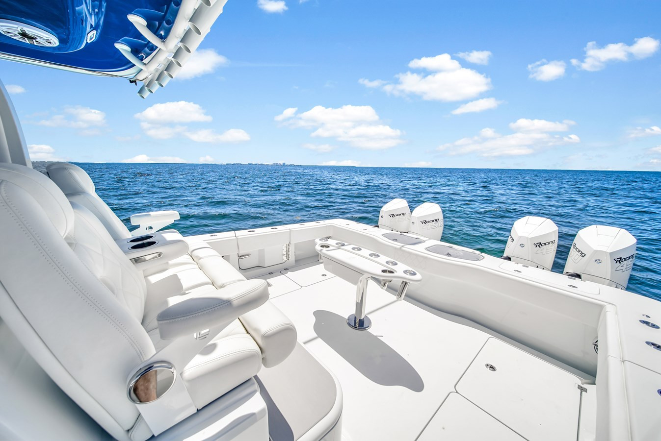 https://arconyachts.ams3.digitaloceanspaces.com/143775/conversions/large_4213164-optimize.jpg