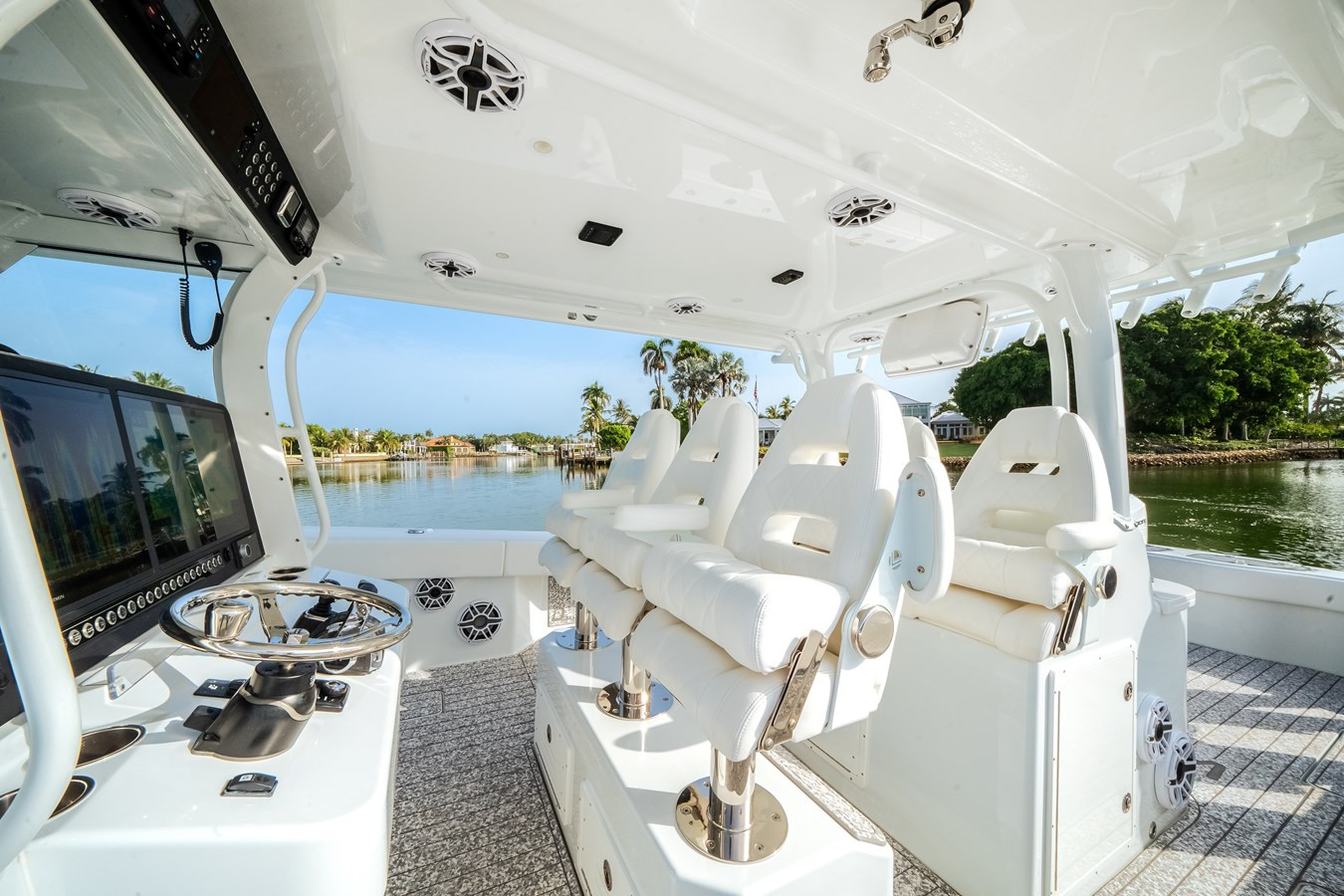 https://arconyachts.ams3.digitaloceanspaces.com/143884/conversions/large_4709833-optimize.jpg