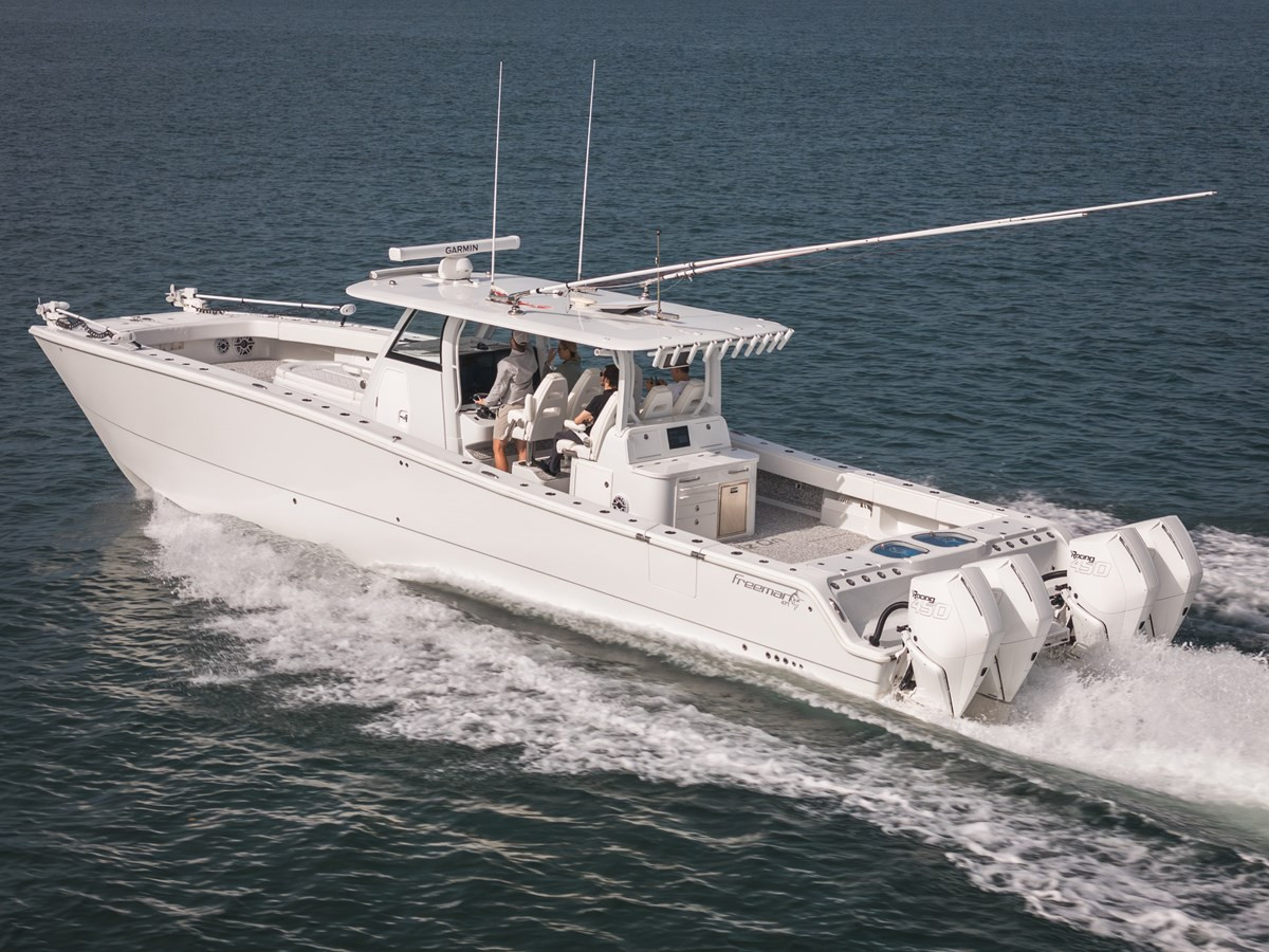 https://arconyachts.ams3.digitaloceanspaces.com/143907/conversions/large_4709848-optimize.jpg
