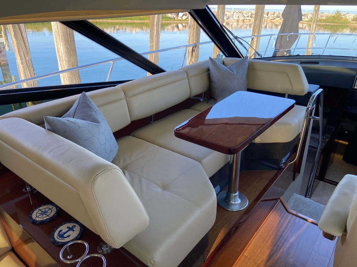 https://arconyachts.ams3.digitaloceanspaces.com/143961/conversions/large_4819778-optimize.jpg