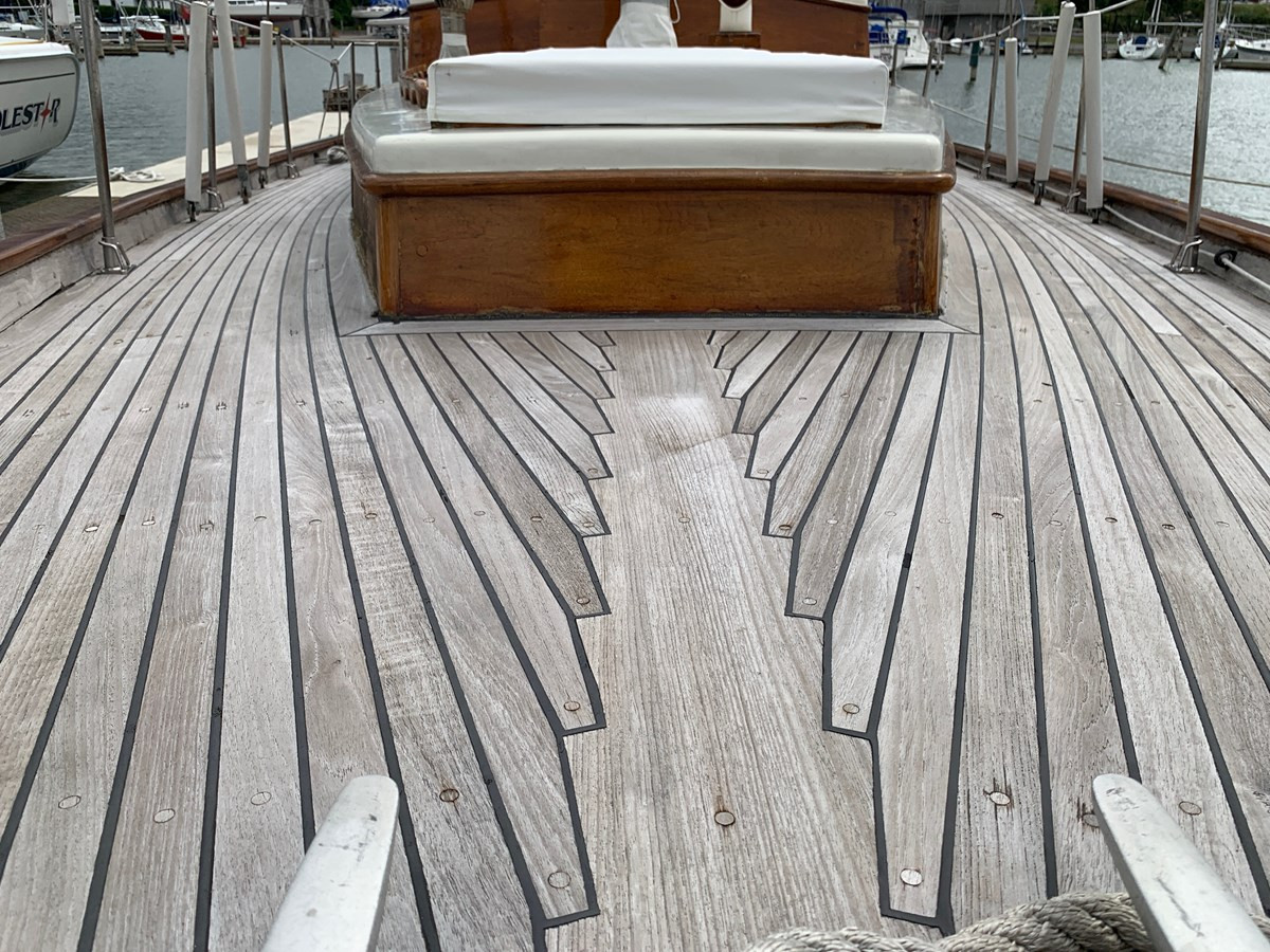 https://arconyachts.ams3.digitaloceanspaces.com/144011/conversions/large_2694776-optimize.jpg