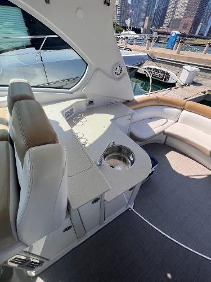 https://arconyachts.ams3.digitaloceanspaces.com/144378/conversions/large_3975390-optimize.jpg