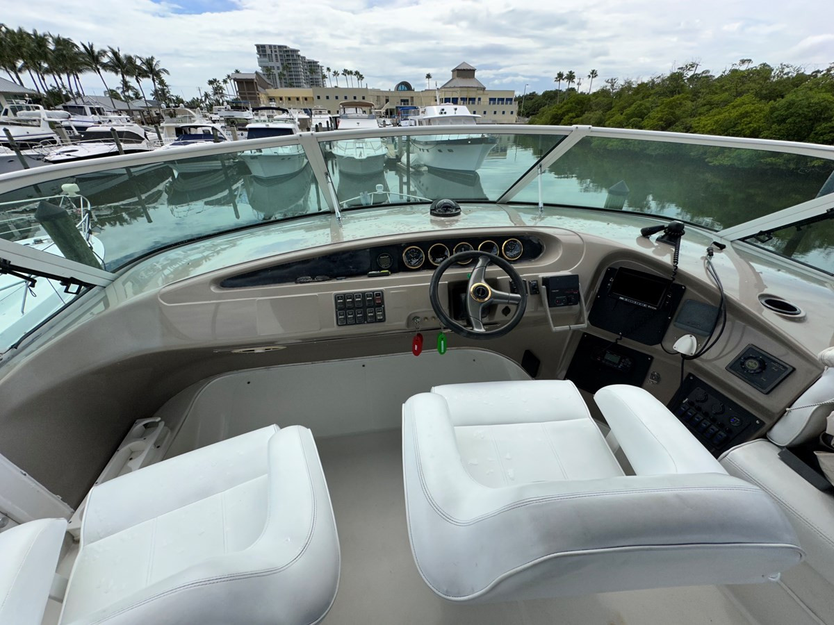 https://arconyachts.ams3.digitaloceanspaces.com/144412/conversions/large_3984013-optimize.jpg