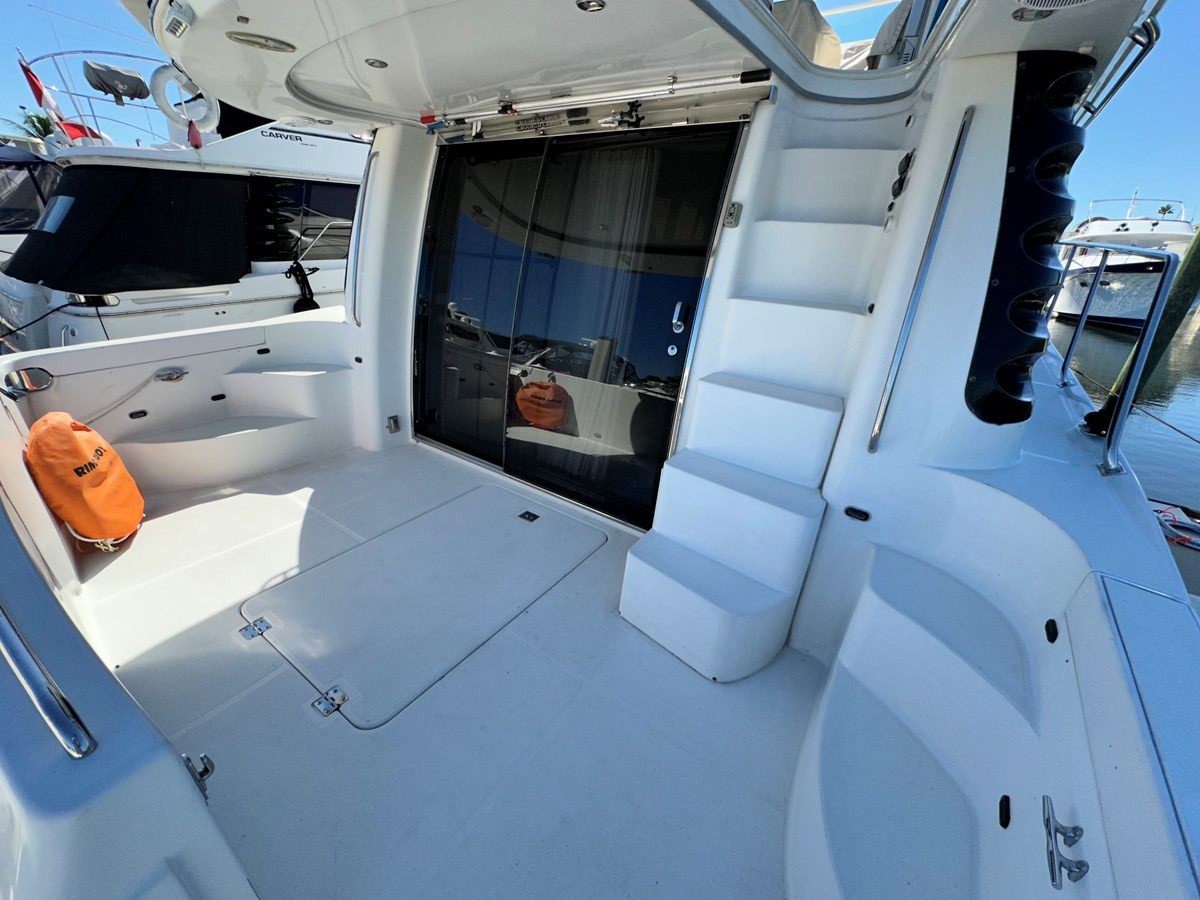 https://arconyachts.ams3.digitaloceanspaces.com/144424/conversions/large_3984030-optimize.jpg
