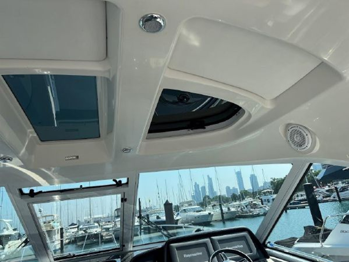 https://arconyachts.ams3.digitaloceanspaces.com/144427/conversions/large_3975404-optimize.jpg