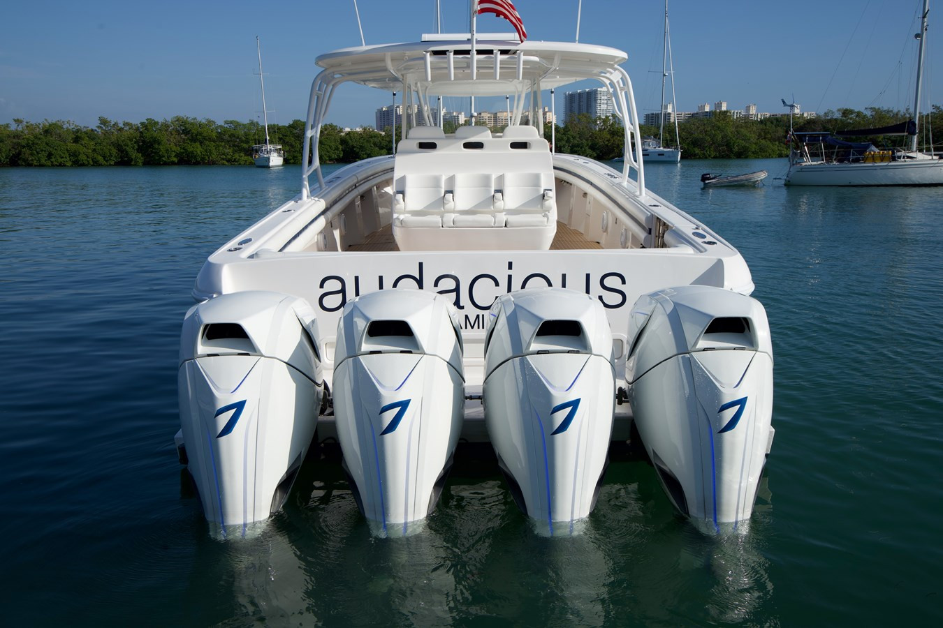 https://arconyachts.ams3.digitaloceanspaces.com/144547/conversions/large_4058201-optimize.jpg