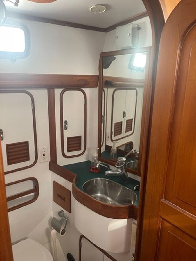 https://arconyachts.ams3.digitaloceanspaces.com/144656/conversions/large_4153090-optimize.jpg