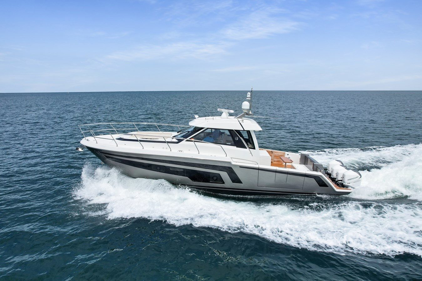 https://arconyachts.ams3.digitaloceanspaces.com/144688/conversions/large_4292078-optimize.jpg