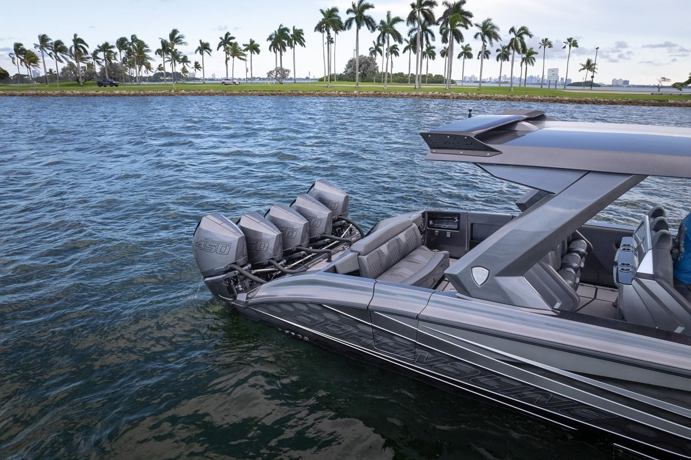 https://arconyachts.ams3.digitaloceanspaces.com/144773/conversions/large_4238054-optimize.jpg