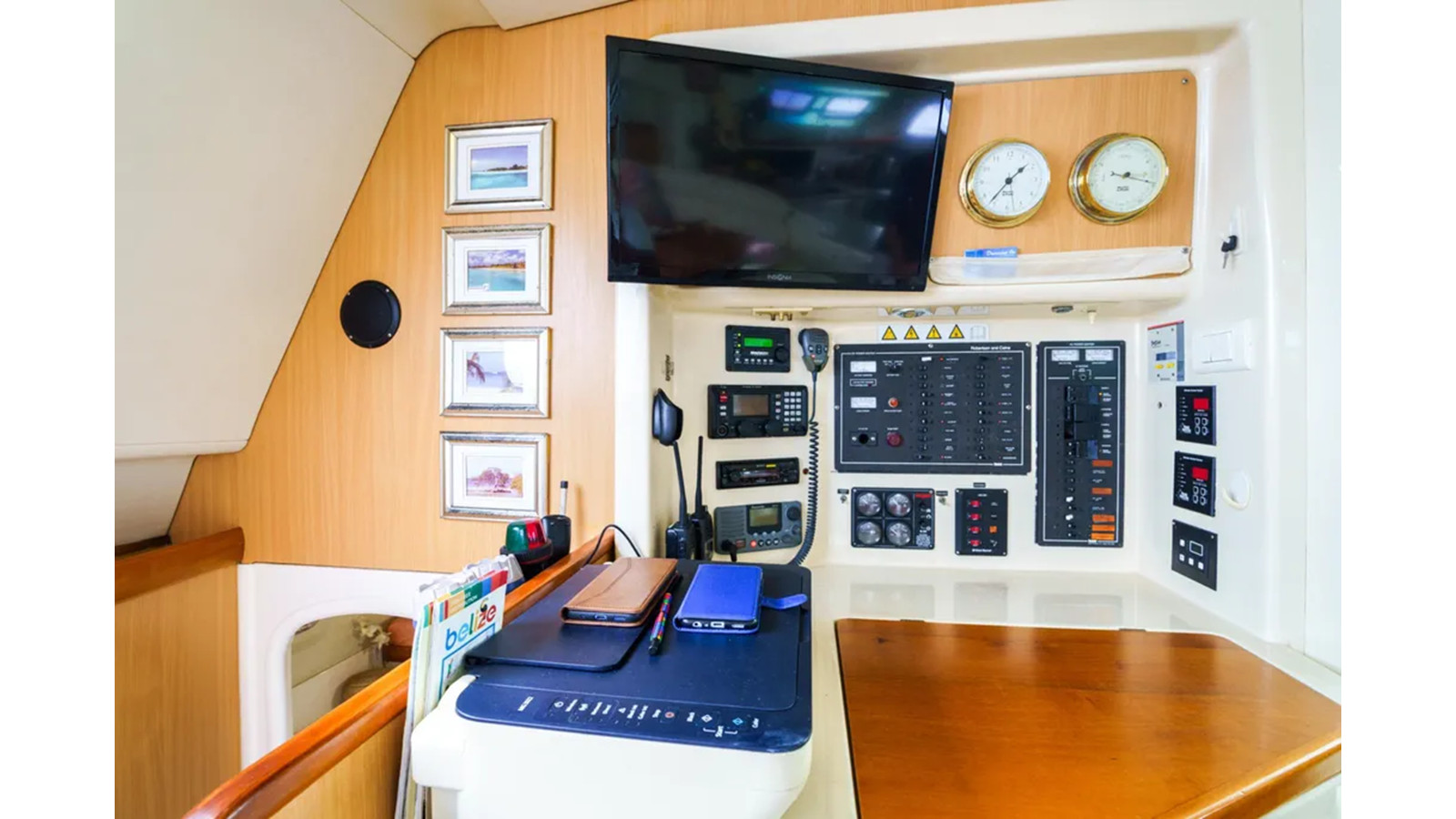 https://arconyachts.ams3.digitaloceanspaces.com/144810/conversions/large_4307314-optimize.jpg