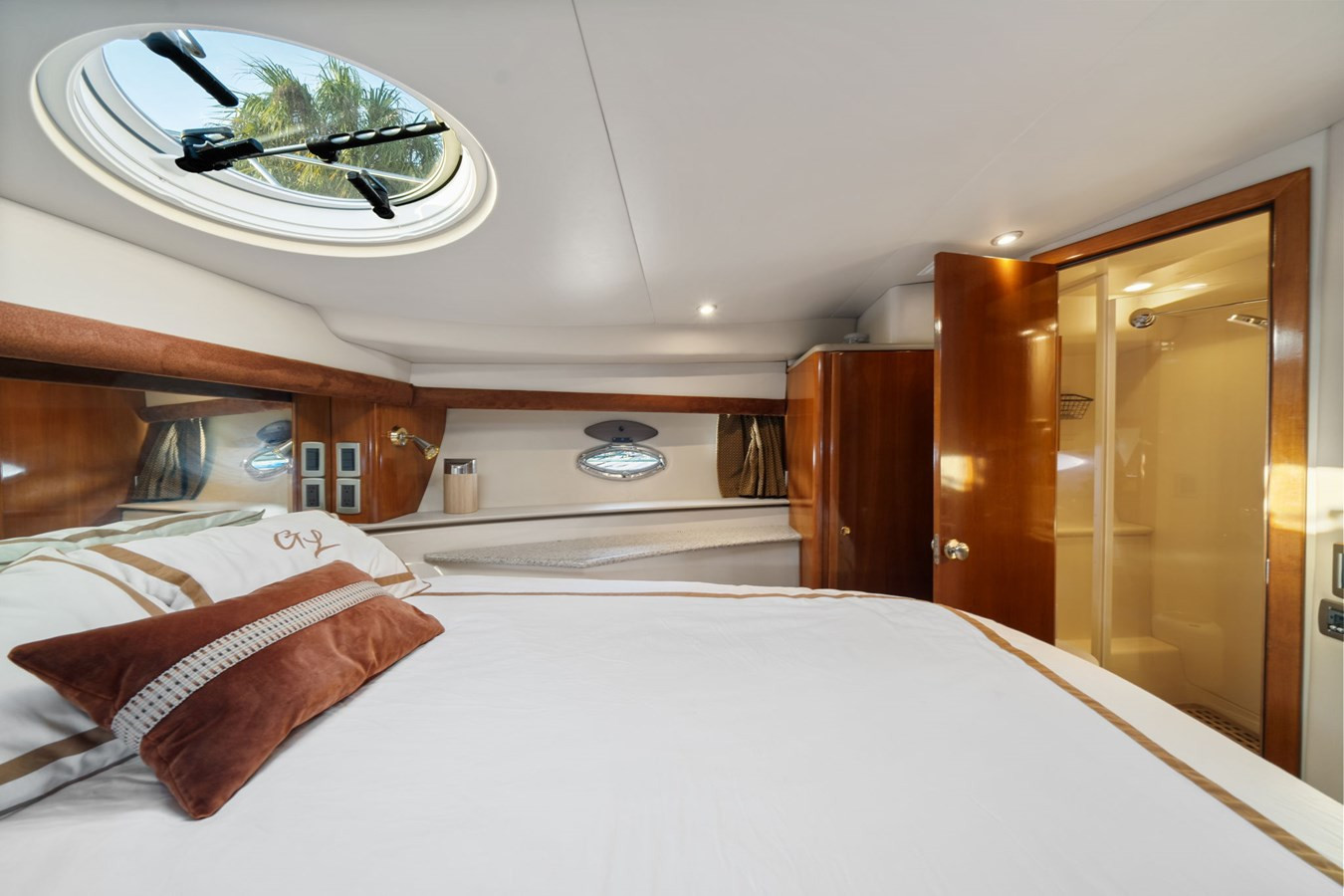 https://arconyachts.ams3.digitaloceanspaces.com/144896/conversions/large_4633289-optimize.jpg