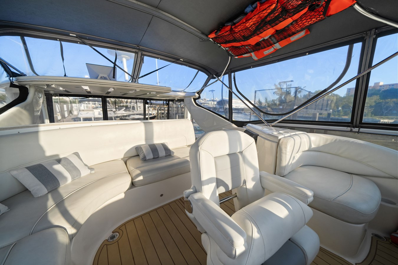 https://arconyachts.ams3.digitaloceanspaces.com/144920/conversions/large_4633287-optimize.jpg