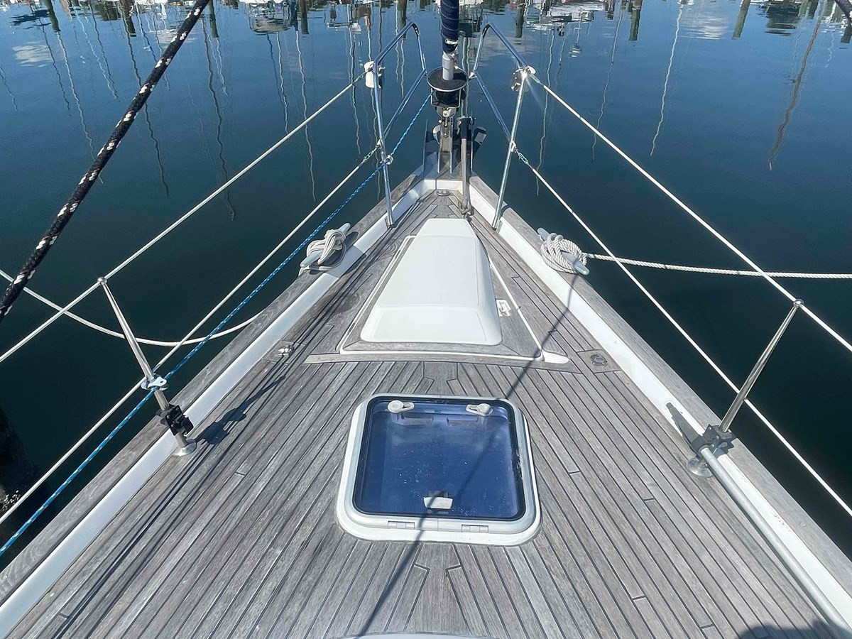 https://arconyachts.ams3.digitaloceanspaces.com/145067/conversions/large_4796793-optimize.jpg