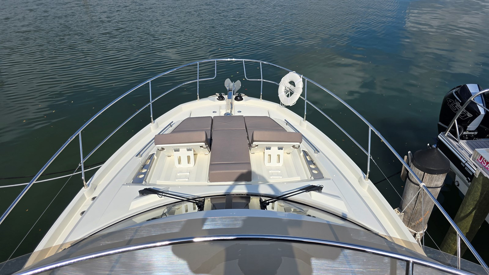 https://arconyachts.ams3.digitaloceanspaces.com/145129/conversions/large_4529601-optimize.jpg