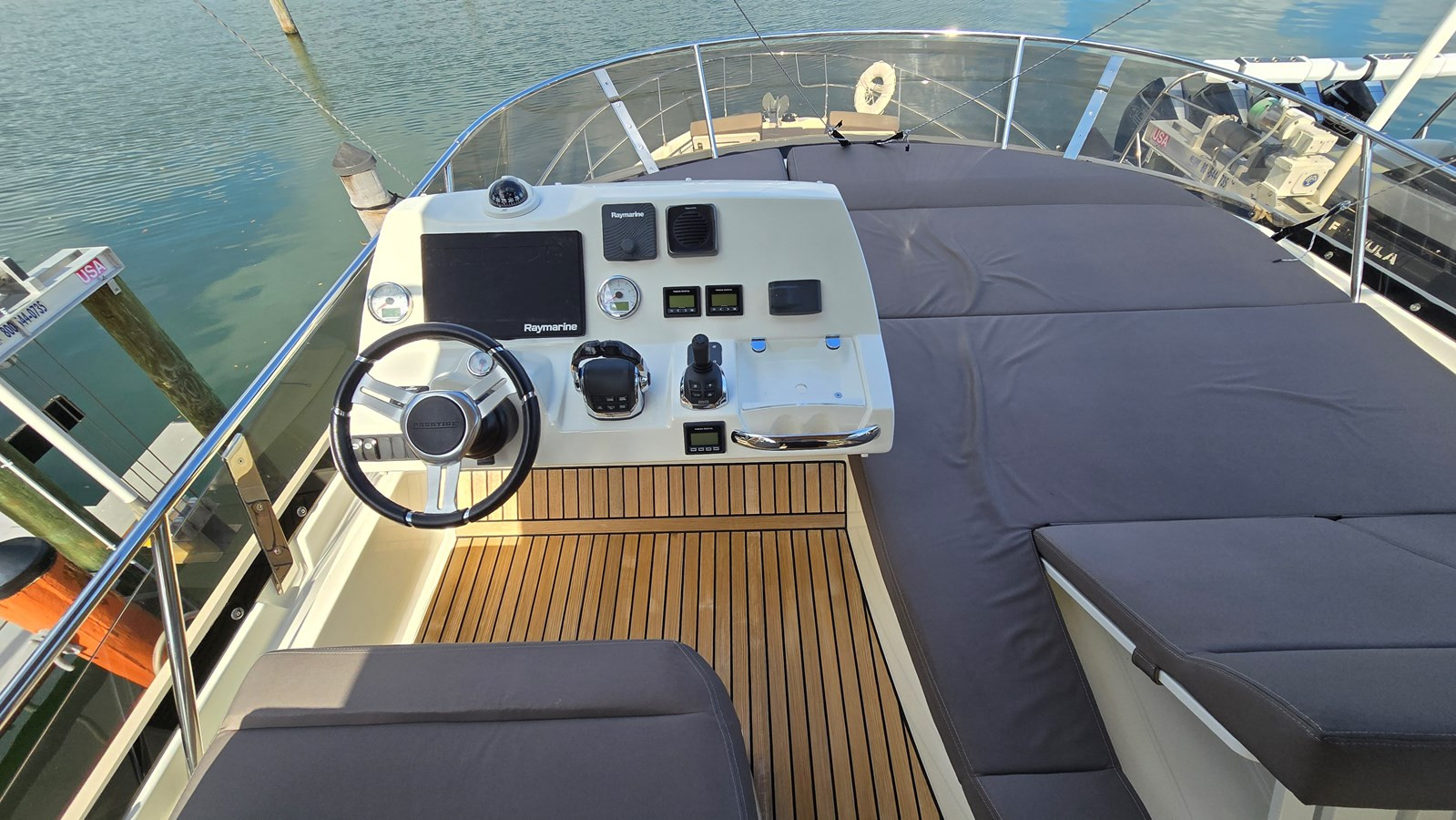 https://arconyachts.ams3.digitaloceanspaces.com/145135/conversions/large_4529598-optimize.jpg