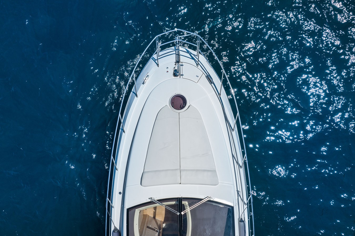 https://arconyachts.ams3.digitaloceanspaces.com/145219/conversions/large_4717798-optimize.jpg