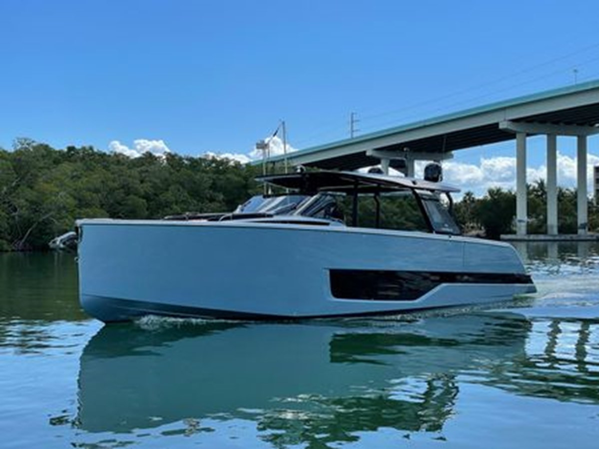 https://arconyachts.ams3.digitaloceanspaces.com/145266/conversions/large_4597060-optimize.jpg