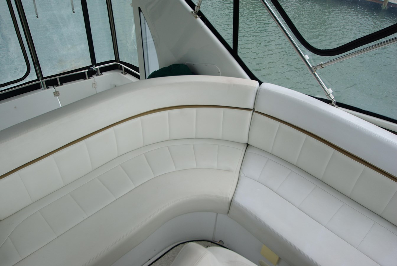 https://arconyachts.ams3.digitaloceanspaces.com/145471/conversions/large_4441258-optimize.jpg
