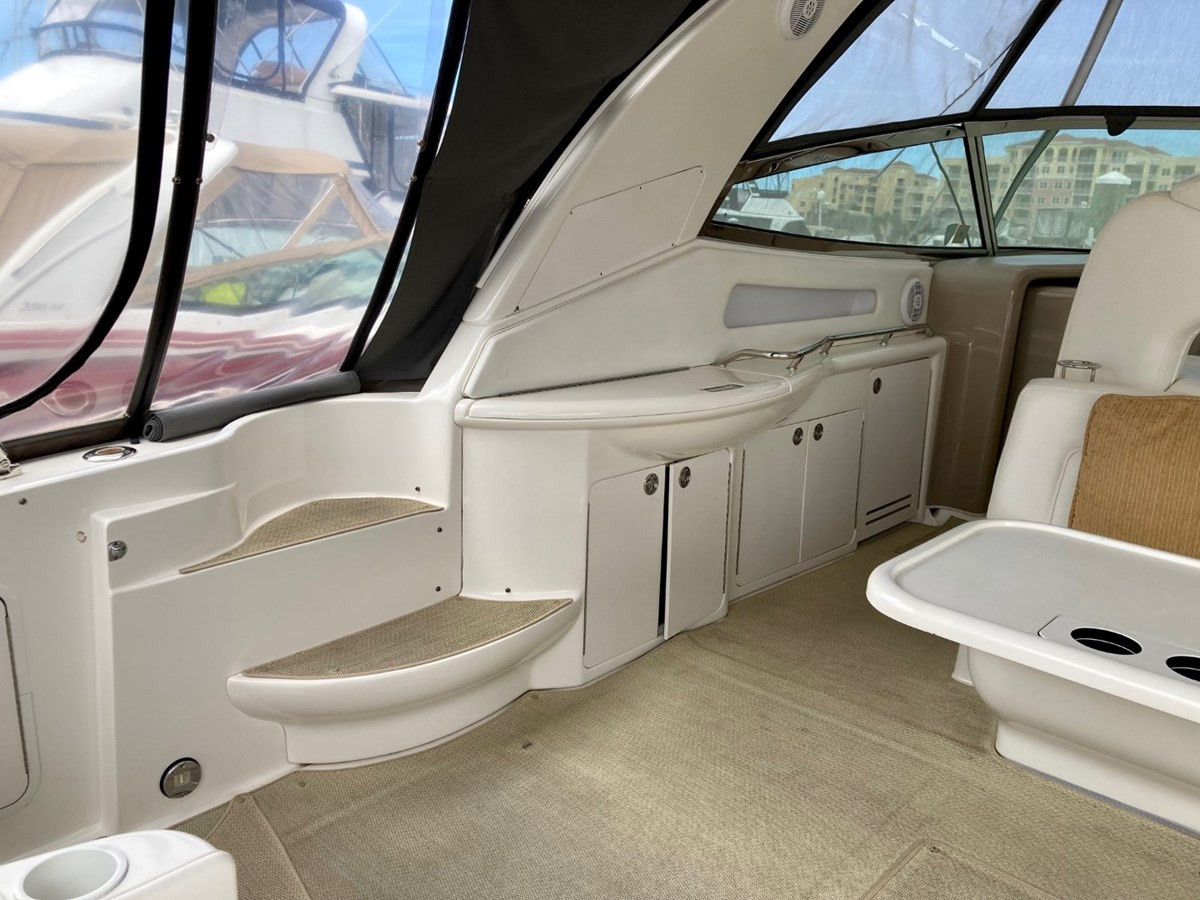 https://arconyachts.ams3.digitaloceanspaces.com/145499/conversions/large_3314273-optimize.jpg