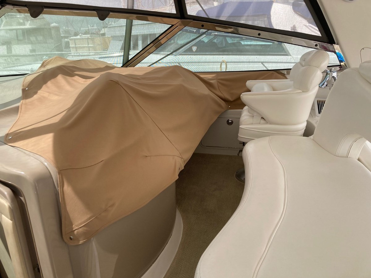 https://arconyachts.ams3.digitaloceanspaces.com/145529/conversions/large_3314283-optimize.jpg