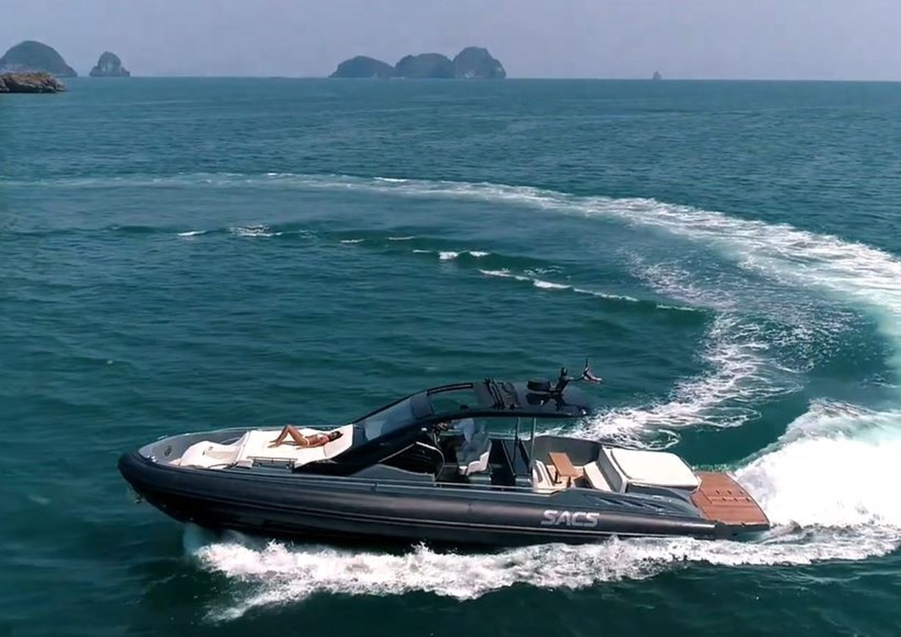 https://arconyachts.ams3.digitaloceanspaces.com/145534/conversions/large_2916941-optimize.jpg