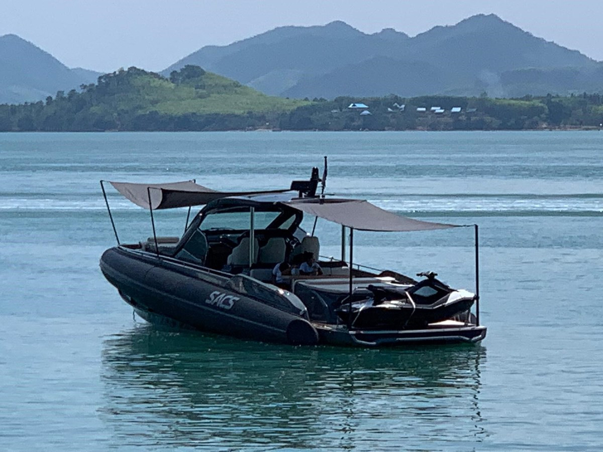 https://arconyachts.ams3.digitaloceanspaces.com/145547/conversions/large_2916946-optimize.jpg