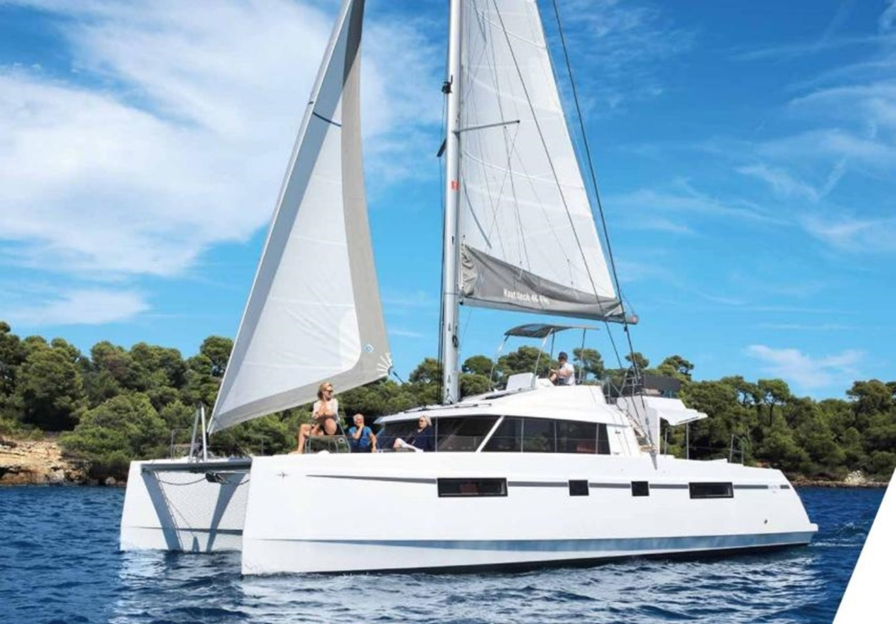 https://arconyachts.ams3.digitaloceanspaces.com/145671/conversions/large_3585560-optimize.jpg