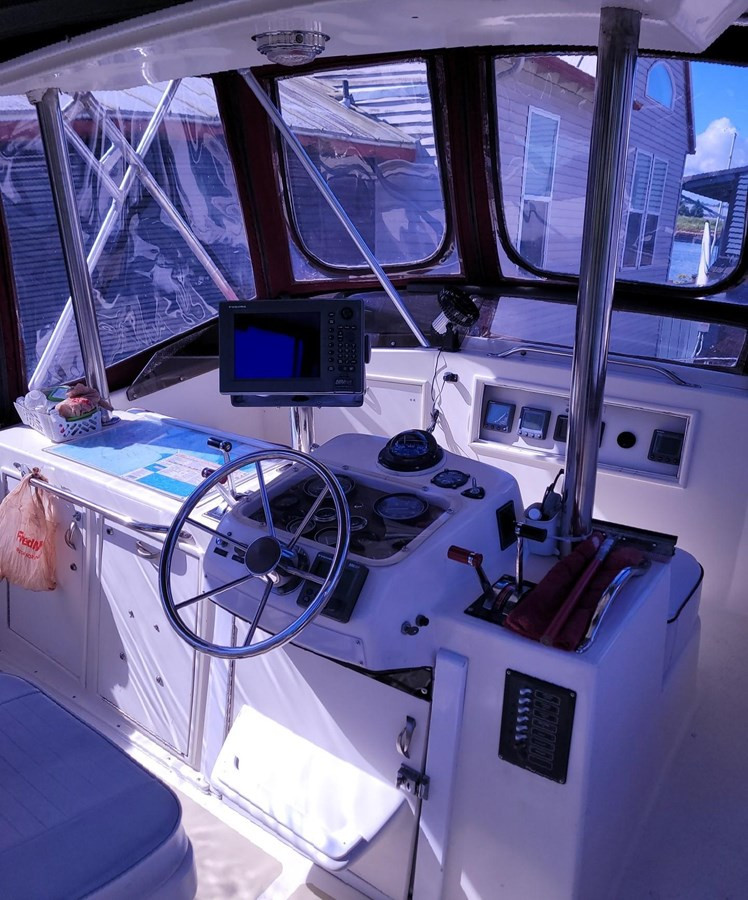 https://arconyachts.ams3.digitaloceanspaces.com/145975/conversions/large_4213540-optimize.jpg