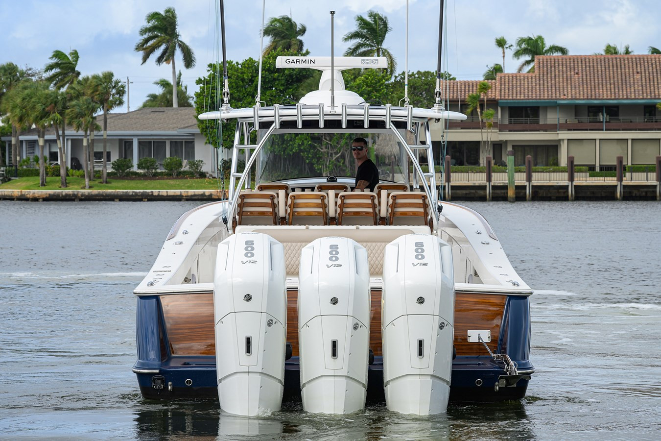 https://arconyachts.ams3.digitaloceanspaces.com/146114/conversions/large_4499832-optimize.jpg