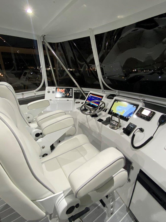 https://arconyachts.ams3.digitaloceanspaces.com/146124/conversions/large_4531384-optimize.jpg