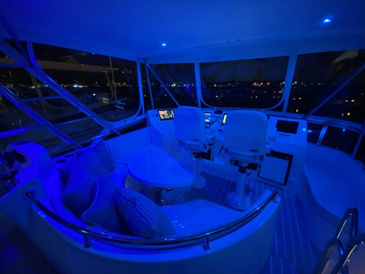 https://arconyachts.ams3.digitaloceanspaces.com/146167/conversions/large_4531399-optimize.jpg