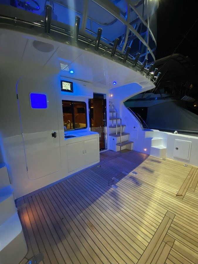 https://arconyachts.ams3.digitaloceanspaces.com/146180/conversions/large_4531404-optimize.jpg