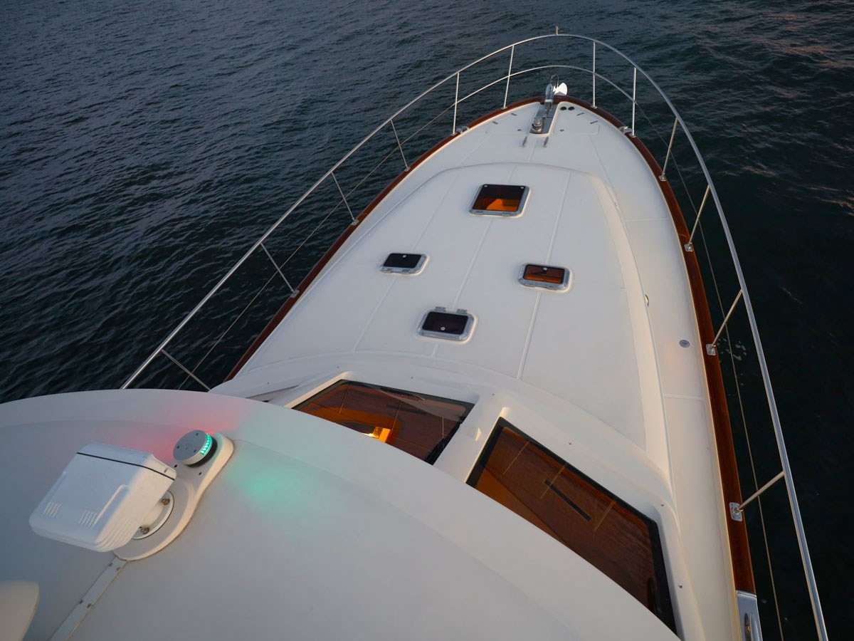 https://arconyachts.ams3.digitaloceanspaces.com/146793/conversions/large_4809515-optimize.jpg