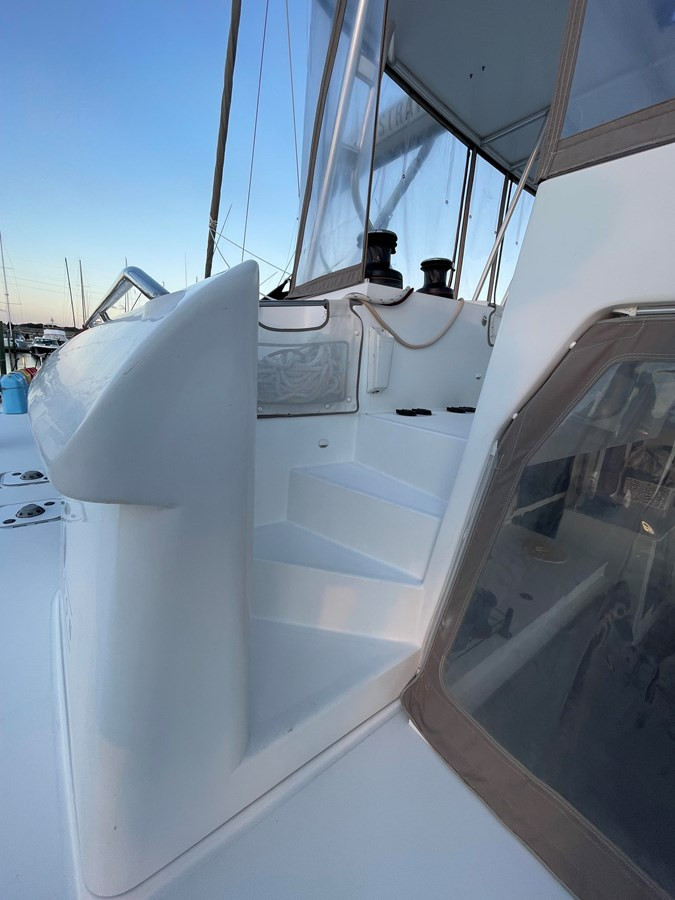 https://arconyachts.ams3.digitaloceanspaces.com/146810/conversions/large_4398070-optimize.jpg