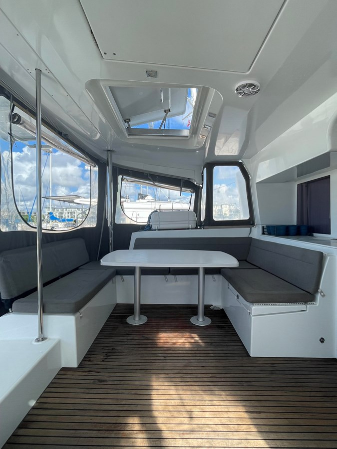 https://arconyachts.ams3.digitaloceanspaces.com/146902/conversions/large_4398104-optimize.jpg
