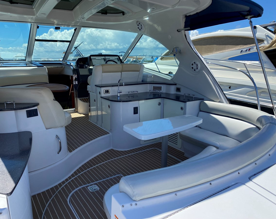 https://arconyachts.ams3.digitaloceanspaces.com/147159/conversions/large_3899613-optimize.jpg