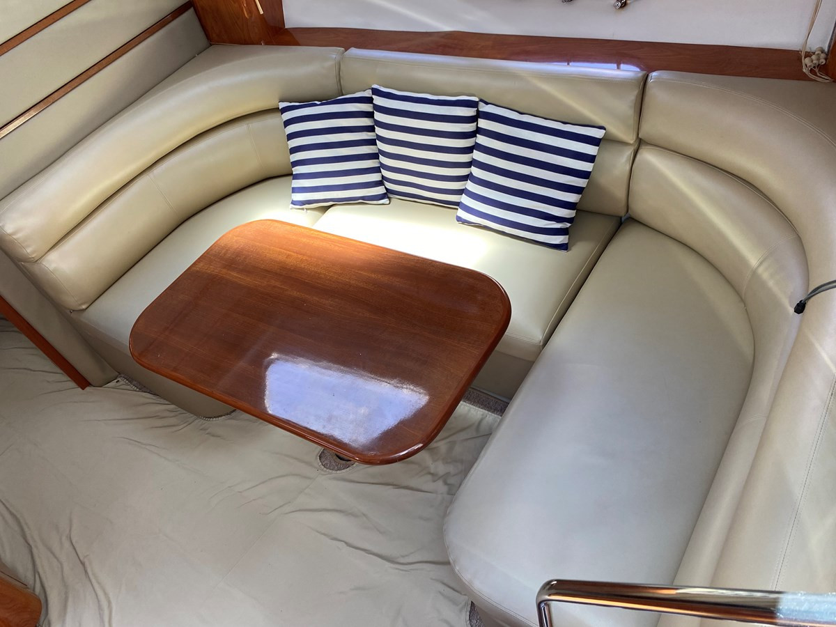 https://arconyachts.ams3.digitaloceanspaces.com/147191/conversions/large_3899623-optimize.jpg