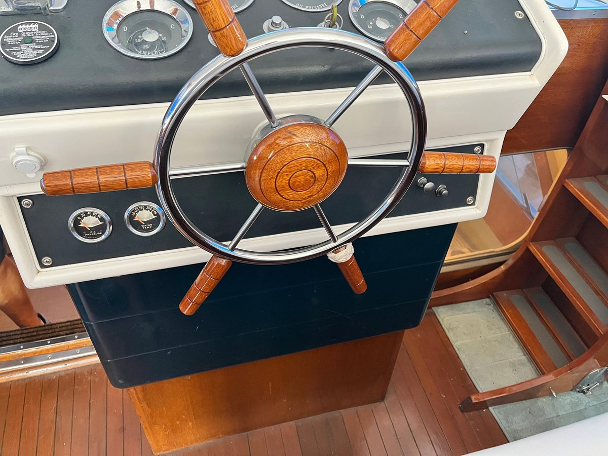 https://arconyachts.ams3.digitaloceanspaces.com/147209/conversions/large_4171608-optimize.jpg