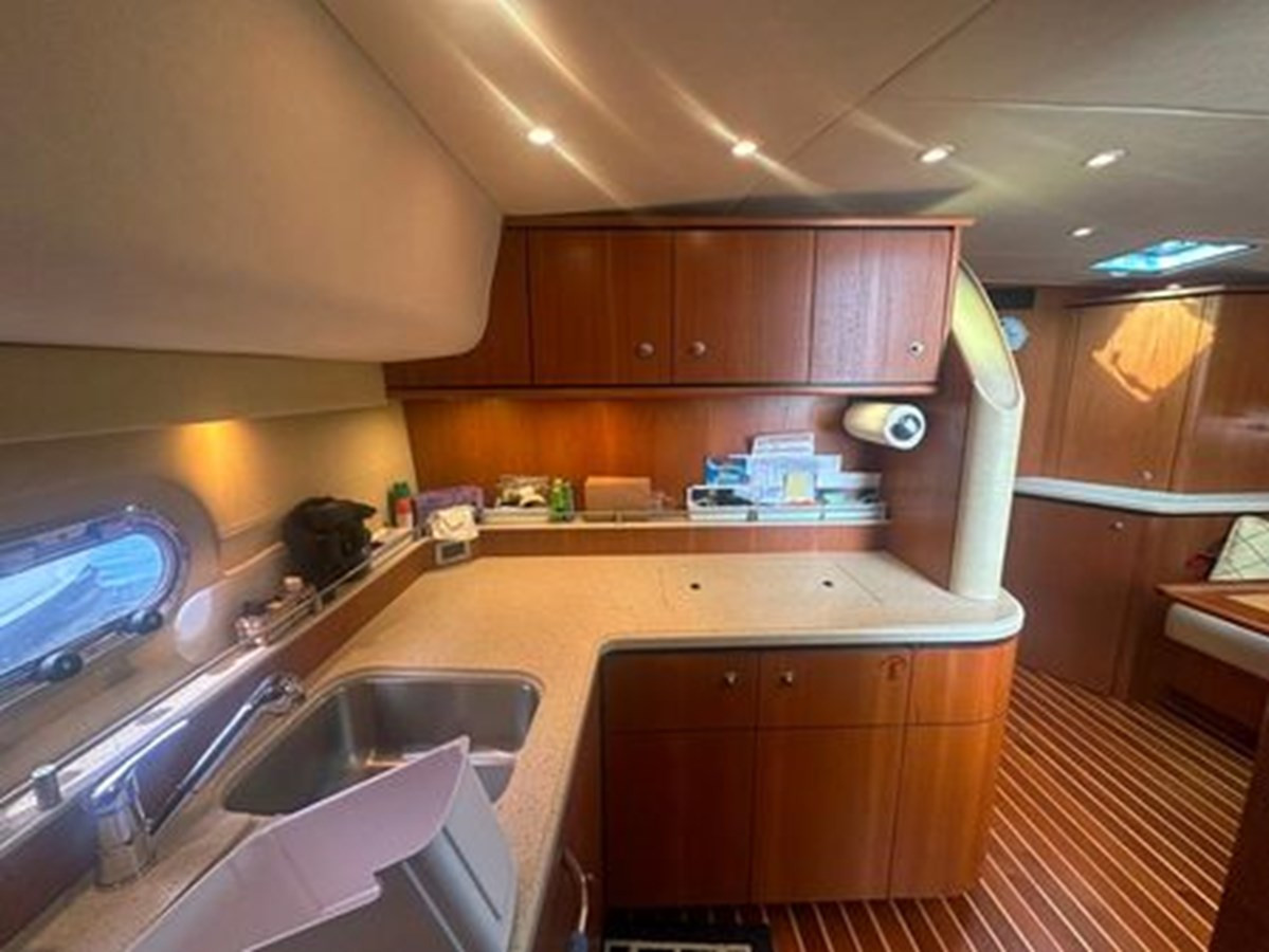 https://arconyachts.ams3.digitaloceanspaces.com/147564/conversions/large_4600766-optimize.jpg