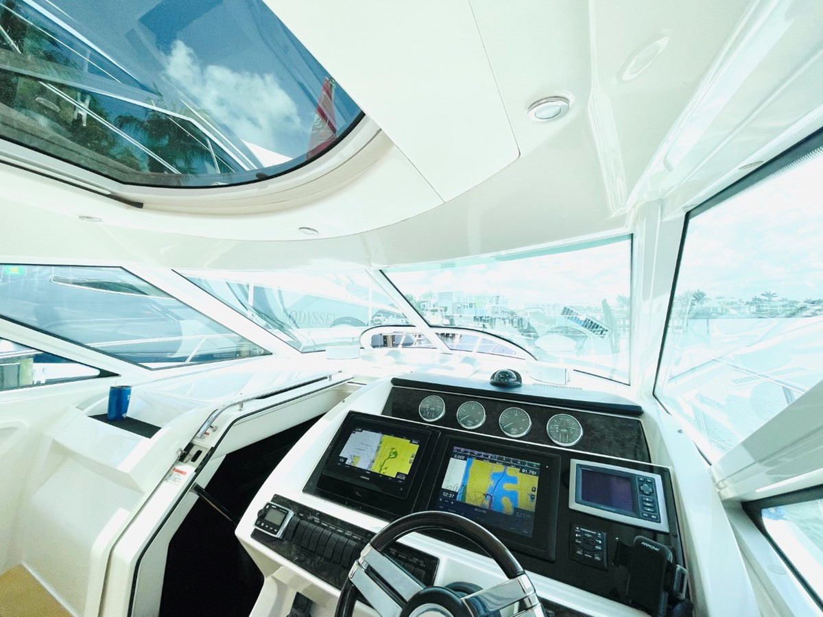 https://arconyachts.ams3.digitaloceanspaces.com/147718/conversions/large_3538349-optimize.jpg