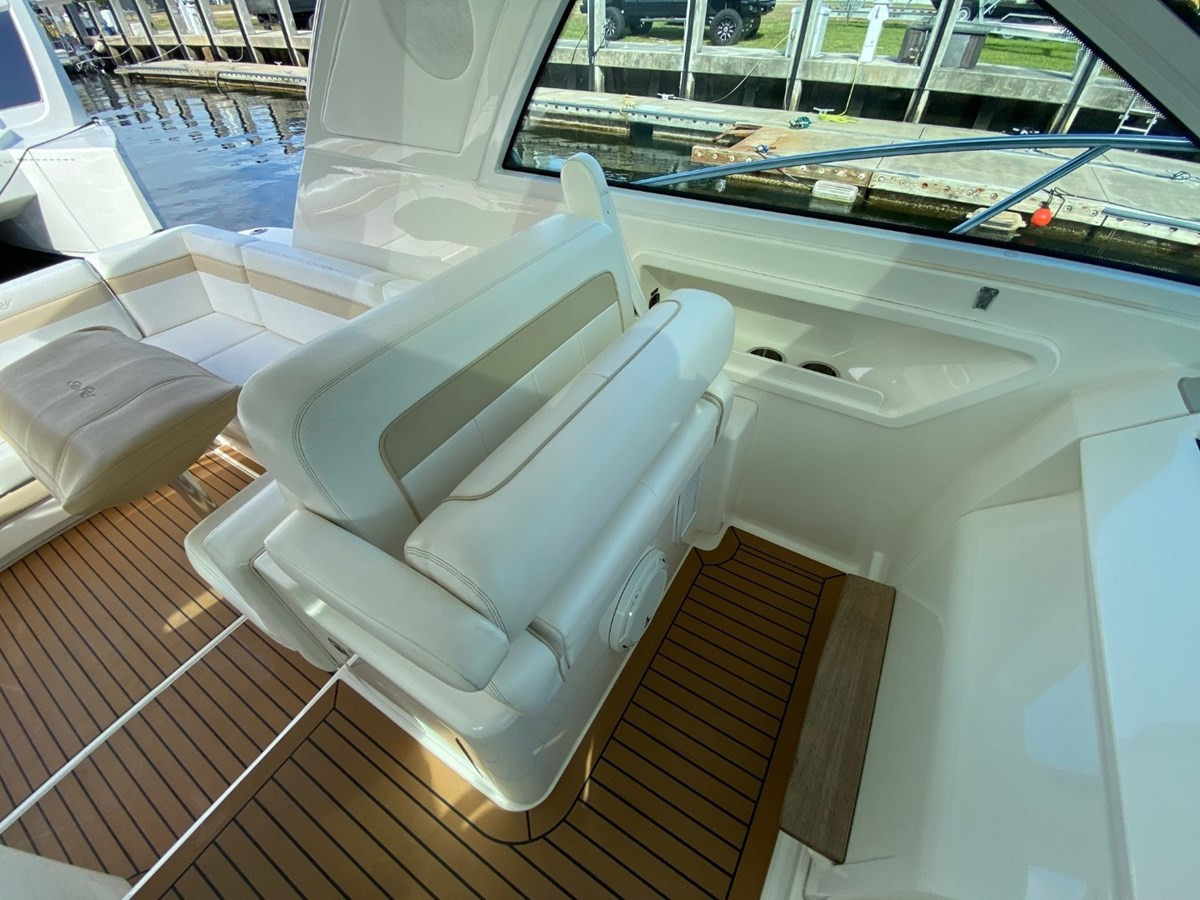 https://arconyachts.ams3.digitaloceanspaces.com/147930/conversions/large_3229195-optimize.jpg