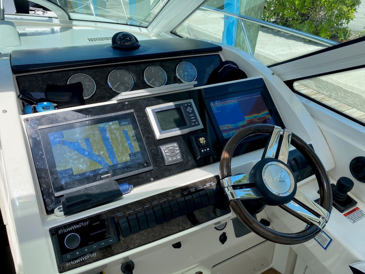 https://arconyachts.ams3.digitaloceanspaces.com/147936/conversions/large_3229197-optimize.jpg