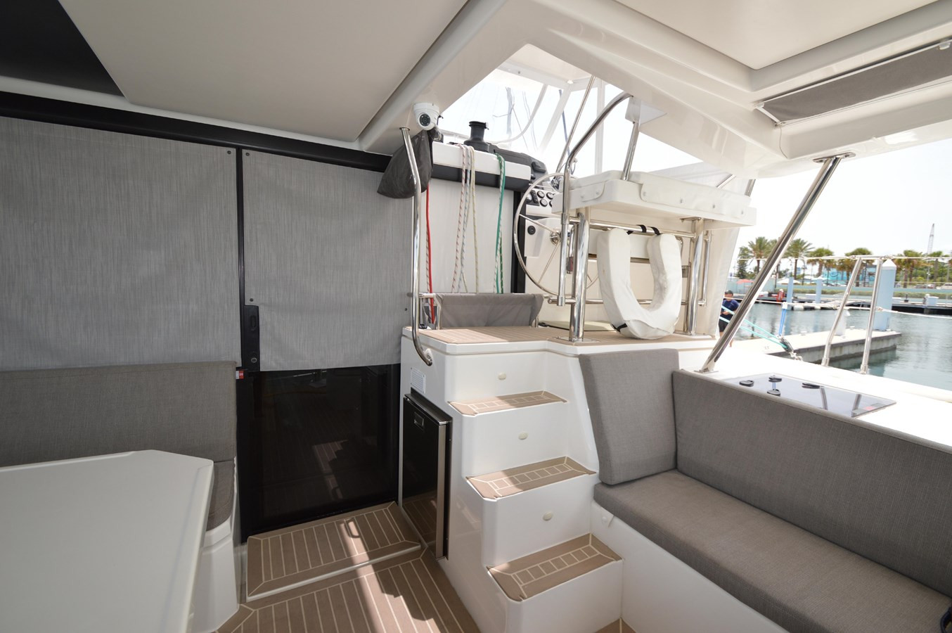 https://arconyachts.ams3.digitaloceanspaces.com/147967/conversions/large_2972969-optimize.jpg