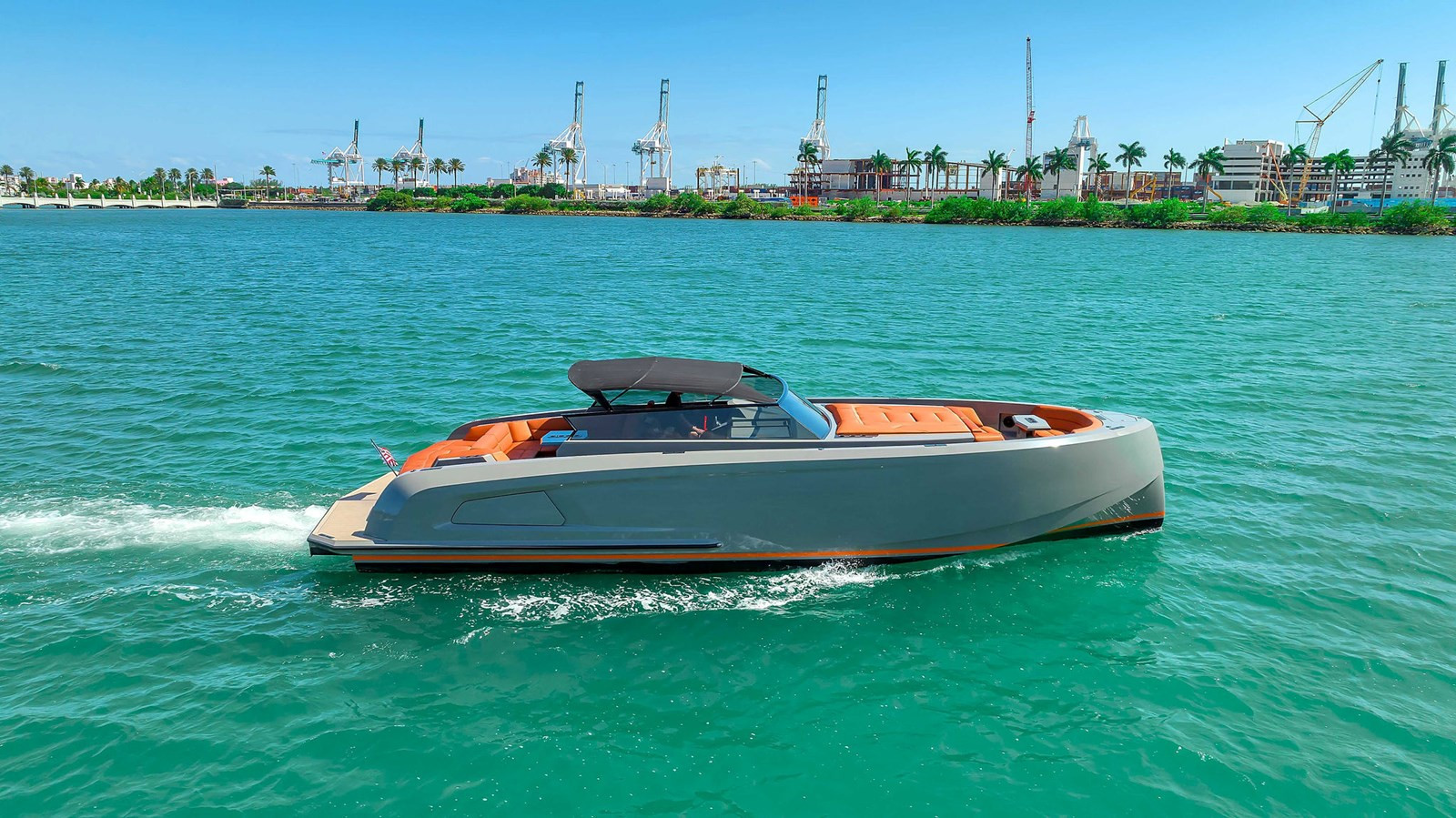 https://arconyachts.ams3.digitaloceanspaces.com/147982/conversions/large_3780090-optimize.jpg