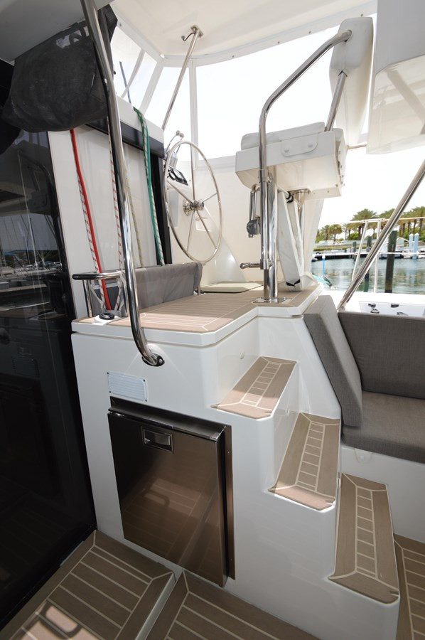 https://arconyachts.ams3.digitaloceanspaces.com/147989/conversions/large_2972978-optimize.jpg